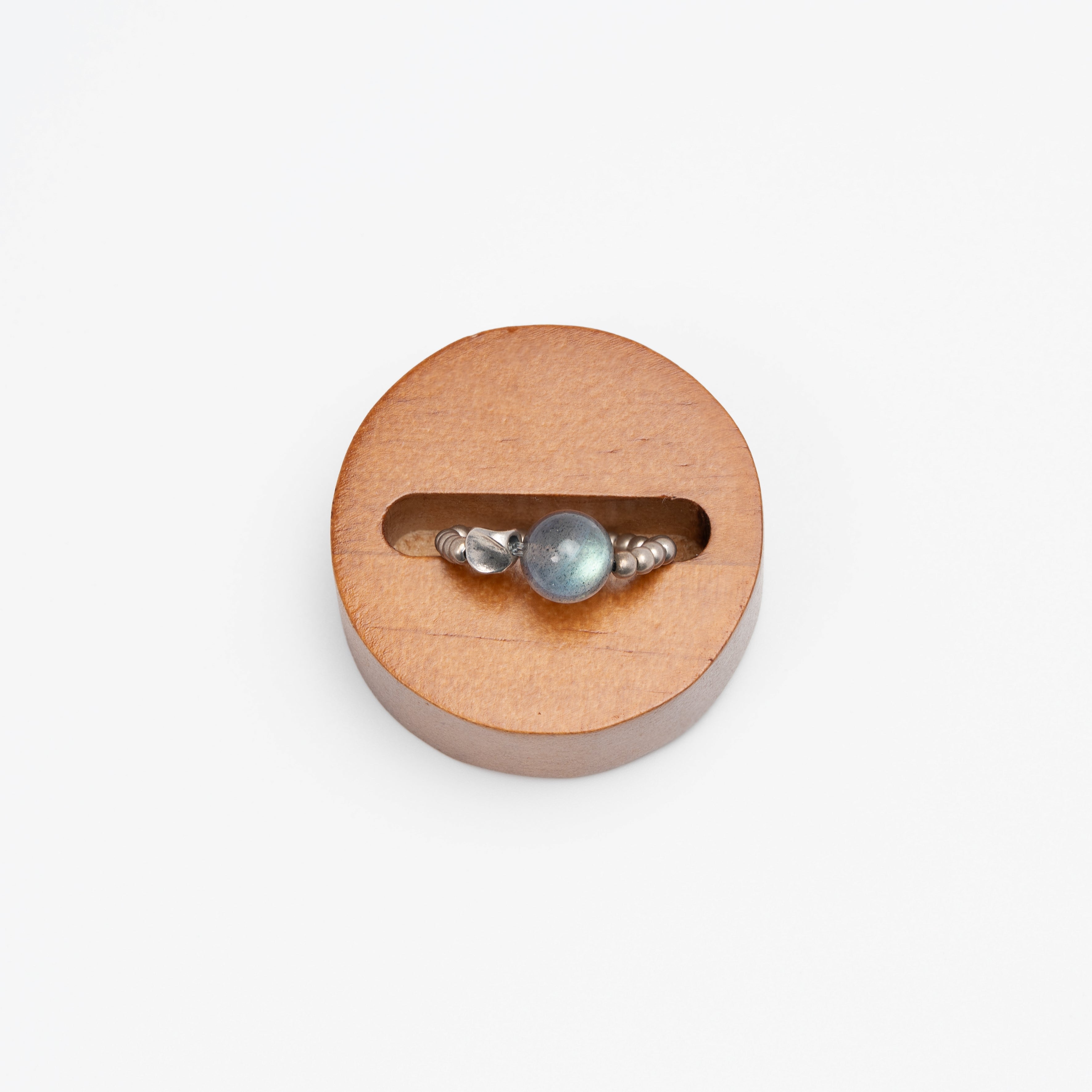 The Oracle's Shadow - Grey Moonstone & Silver Knot Ring